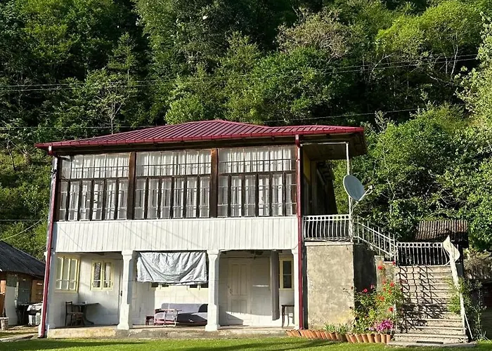 Wood House Gomi